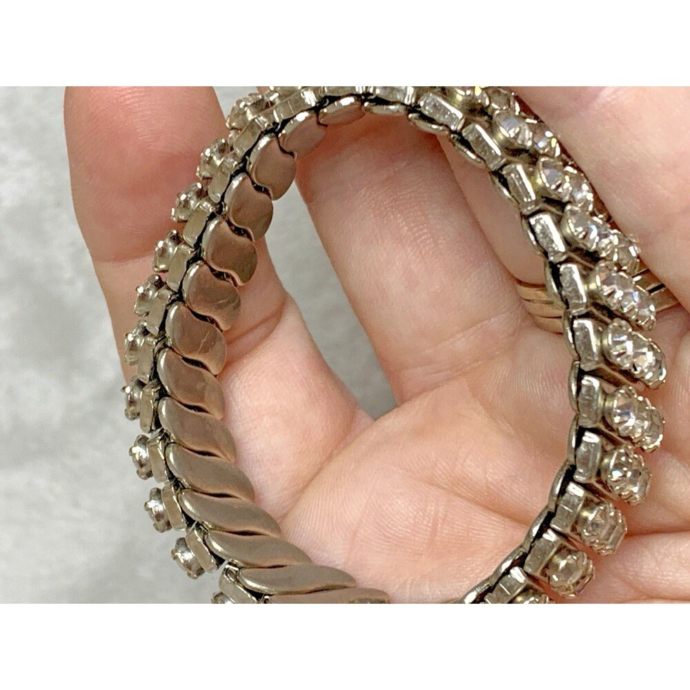 Lot of 2 Vintage Rhinestone Stretch Bracelets Parco Silver Tone Crystal Glam - Picture 7 of 13